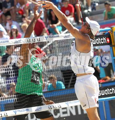 Beachvolleyball Grand Slam. Joerg Wutzl. Klagenfurt, 28.7.2010.
Foto: Kuess

---
pressefotos, pressefotografie, kuess, qs, qspictures, sport, bild, bilder, bilddatenbank