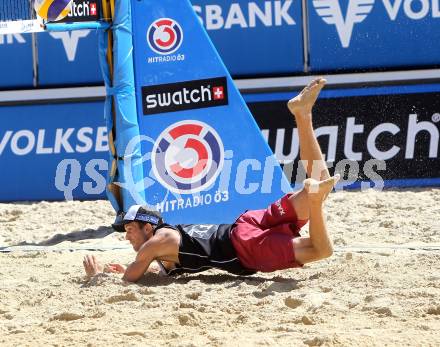 Beachvolleyball Grand Slam.  Alexander Huber. Klagenfurt, 28.7.2010.
Foto: Kuess

---
pressefotos, pressefotografie, kuess, qs, qspictures, sport, bild, bilder, bilddatenbank