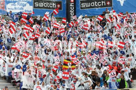 Beachvolleyball Grand Slam. Fans. Klagenfurt, 30.7.2010.
Foto: Kuess

---
pressefotos, pressefotografie, kuess, qs, qspictures, sport, bild, bilder, bilddatenbank