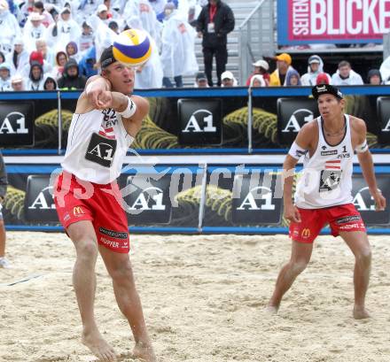 Beachvolleyball Grand Slam. SCHROFFENEGGER P. Paul, HUPFER Daniel. Klagenfurt, 30.7.2010.
Foto: Kuess

---
pressefotos, pressefotografie, kuess, qs, qspictures, sport, bild, bilder, bilddatenbank