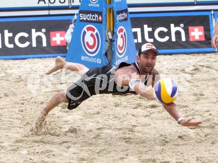 Beachvolleyball Grand Slam. DOPPLER Clemens. Klagenfurt, 30.7.2010.
Foto: Kuess

---
pressefotos, pressefotografie, kuess, qs, qspictures, sport, bild, bilder, bilddatenbank