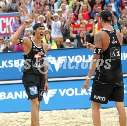 Beachvolleyball Grand Slam. DOPPLER Clemens, MELLITZER Matthias. Klagenfurt, 30.7.2010.
Foto: Kuess

---
pressefotos, pressefotografie, kuess, qs, qspictures, sport, bild, bilder, bilddatenbank