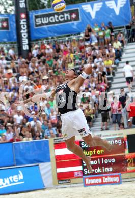 Beachvolleyball Grand Slam.  Daniel Hupfer (AUT). Klagenfurt, 29.7.2010.
Foto: Kuess

---
pressefotos, pressefotografie, kuess, qs, qspictures, sport, bild, bilder, bilddatenbank