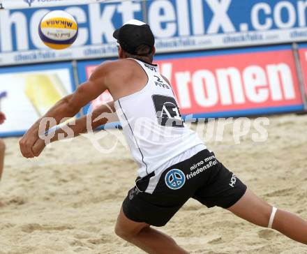 Beachvolleyball Grand Slam. Alexander Horst (AUT). Klagenfurt, 29.7.2010.
Foto: Kuess

---
pressefotos, pressefotografie, kuess, qs, qspictures, sport, bild, bilder, bilddatenbank