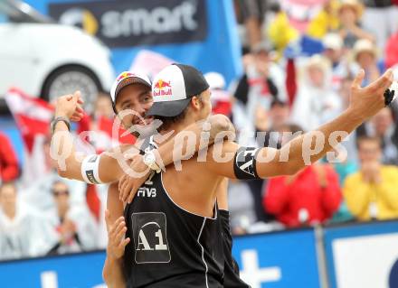 Beachvolleyball Grand Slam. DOPPLER Clemens, MELLITZER Matthias. Klagenfurt, 30.7.2010.
Foto: Kuess

---
pressefotos, pressefotografie, kuess, qs, qspictures, sport, bild, bilder, bilddatenbank