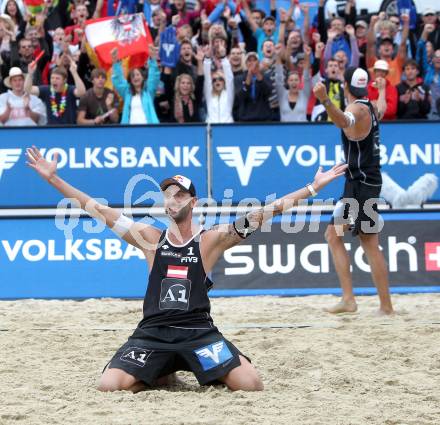 Beachvolleyball Grand Slam. DOPPLER Clemens, MELLITZER Matthias. Klagenfurt, 30.7.2010.
Foto: Kuess

---
pressefotos, pressefotografie, kuess, qs, qspictures, sport, bild, bilder, bilddatenbank