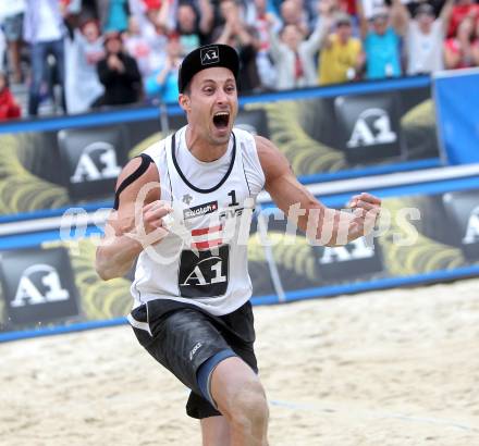 Beachvolleyball Grand Slam. GOSCH Florian, . Klagenfurt, 30.7.2010.
Foto: Kuess

---
pressefotos, pressefotografie, kuess, qs, qspictures, sport, bild, bilder, bilddatenbank