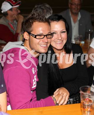 Fussball Testspiel. SK Austria Klagenfurt gegen US Palermo. Fans (Klagenfurt). Klagenfurt, am 28.7.2010.
Foto: Kuess 
---
pressefotos, pressefotografie, kuess, qs, qspictures, sport, bild, bilder, bilddatenbank