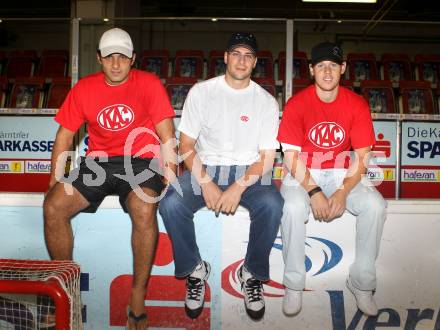 Eishockey. KAC. Andy Chiodo Tormann, Tormanntrainer Pierre Beaulieu,  Tyler Scofield. Klagenfurt, 3.8.2010.
Foto: Kuess 
---
pressefotos, pressefotografie, kuess, qs, qspictures, sport, bild, bilder, bilddatenbank