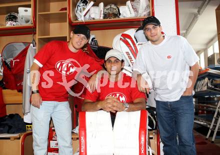 Eishockey. KAC. Tyler Scofield,  Andy Chiodo Tormann, Tormanntrainer Pierre Beaulieu. Klagenfurt, 3.8.2010.
Foto: Kuess 
---
pressefotos, pressefotografie, kuess, qs, qspictures, sport, bild, bilder, bilddatenbank