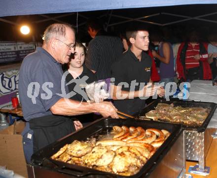 Fussball Testspiel. SK Austria Klagenfurt gegen US Palermo. Fans (Klagenfurt). Klagenfurt, am 28.7.2010.
Foto: Kuess 
---
pressefotos, pressefotografie, kuess, qs, qspictures, sport, bild, bilder, bilddatenbank