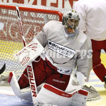 EBEL. Eishockey Bundesliga. KAC. Training. Andy Chiodo. Klagenfurt, 4.8.2010.
Foto: Kuess
---
pressefotos, pressefotografie, kuess, qs, qspictures, sport, bild, bilder, bilddatenbank