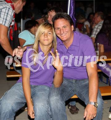 Fussball Testspiel. SK Austria Klagenfurt gegen US Palermo. Fans (Klagenfurt). Klagenfurt, am 28.7.2010.
Foto: Kuess 
---
pressefotos, pressefotografie, kuess, qs, qspictures, sport, bild, bilder, bilddatenbank