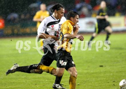 Fussball. Erste Liga. WAC/St. Andrae gegen SCR Altach. Baldauf Dario (WAC), Schuetz Daniel (Altach).  Wolfsberg, 6.8.2010. 
Foto: Kuess

---
pressefotos, pressefotografie, kuess, qs, qspictures, sport, bild, bilder, bilddatenbank