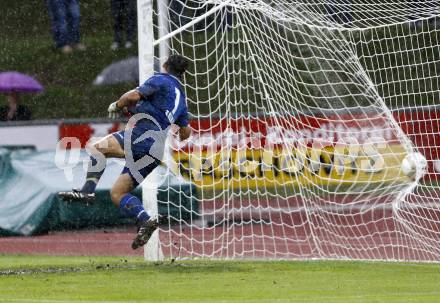 Fussball. Erste Liga. WAC/St. Andrae gegen SCR Altach. Tor Kobras Martin (Altach).  Wolfsberg, 6.8.2010. 
Foto: Kuess

---
pressefotos, pressefotografie, kuess, qs, qspictures, sport, bild, bilder, bilddatenbank