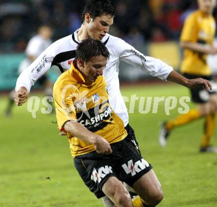 Fussball. Erste Liga. WAC/St. Andrae gegen SCR Altach. Putsche Roland (WAC), Schuetz Daniel (Altach).  Wolfsberg, 6.8.2010. 
Foto: Kuess

---
pressefotos, pressefotografie, kuess, qs, qspictures, sport, bild, bilder, bilddatenbank