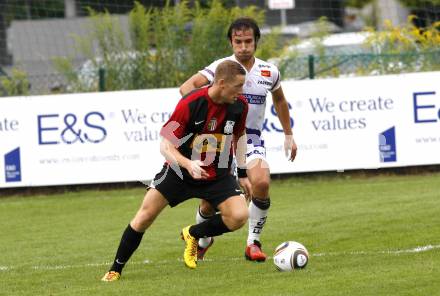 Fussball. Regionalliga. SAK gegen LASK. Veliu Murat (SAK), Derdak Patrick (LASK). Klagenfurt, 7.8.2010.
Foto: Kuess
---
pressefotos, pressefotografie, kuess, qs, qspictures, sport, bild, bilder, bilddatenbank