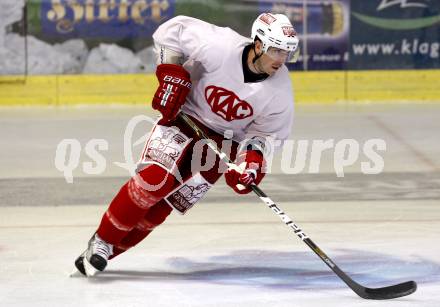 Eishockey. KAC. Traning.  Ratchuk Peter. Klagenfurt, 9.8.2010.
Foto: Kuess
---
pressefotos, pressefotografie, kuess, qs, qspictures, sport, bild, bilder, bilddatenbank