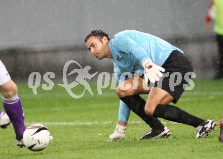 Fussball OEFB Cup. SK Austria Klagenfurt gegen LASK. Heinz Weber (Klagenfurt). Klagenfurt, am 14.8.2010.
Foto: Kuess
---
pressefotos, pressefotografie, kuess, qs, qspictures, sport, bild, bilder, bilddatenbank