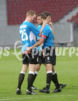 Fussball OEFB Cup. SAK KLagenfurt gegen WAC/St. Andrae. Jubel Daniel Oberlaender, Gernot Messner (WAC/St. Andrae). Klagenfurt, am 14.8.2010.
Foto: Kuess
---
pressefotos, pressefotografie, kuess, qs, qspictures, sport, bild, bilder, bilddatenbank