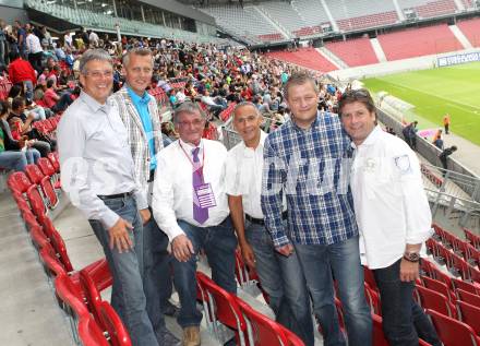 Fussball OEFB Cup. SK Austria Klagenfurt gegen LASK. Peter Kaiser, Marko Wieser, Seppi Loibnegger, Juergen Pfeiler, Franz Wieser, Dietmar Riegler. Klagenfurt, am 14.8.2010.
Foto: Kuess
---
pressefotos, pressefotografie, kuess, qs, qspictures, sport, bild, bilder, bilddatenbank