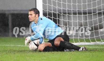 Fussball OEFB Cup. SK Austria Klagenfurt gegen LASK. Heinz Weber (Klagenfurt)). Klagenfurt, am 14.8.2010.
Foto: Kuess
---
pressefotos, pressefotografie, kuess, qs, qspictures, sport, bild, bilder, bilddatenbank