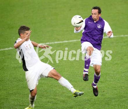 Fussball OEFB Cup. SK Austria Klagenfurt gegen LASK. Matthias Dollinger (Klagenfurt), Daniel Kogler (LASK). Klagenfurt, am 14.8.2010.
Foto: Kuess
---
pressefotos, pressefotografie, kuess, qs, qspictures, sport, bild, bilder, bilddatenbank