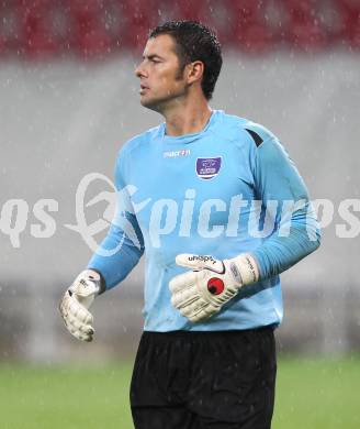 Fussball OEFB Cup. SK Austria Klagenfurt gegen LASK. Heinz Weber (Klagenfurt). Klagenfurt, am 14.8.2010.
Foto: Kuess
---
pressefotos, pressefotografie, kuess, qs, qspictures, sport, bild, bilder, bilddatenbank