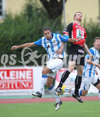 Fussball Kaerntner Liga. VSV gegen RZ Pellets WAC/St. Andrae 1b. Darko Djukic (VSV), Daniel Karl Oberlaender (WAC). Villach, am 18.8.2010.
Foto: Kuess
---
pressefotos, pressefotografie, kuess, qs, qspictures, sport, bild, bilder, bilddatenbank