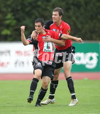 Fussball Kaerntner Liga. VSV gegen RZ Pellets WAC/St. Andrae 1b. Michael Torjubel Angelo Darmann, Markus Hubmann (WAC). Villach, am 18.8.2010.
Foto: Kuess
---
pressefotos, pressefotografie, kuess, qs, qspictures, sport, bild, bilder, bilddatenbank