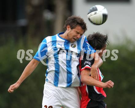 Fussball Kaerntner Liga. VSV gegen RZ Pellets WAC/St. Andrae 1b. Michael Kirisits (VSV), Patrick Pfennich (WAC). Villach, am 18.8.2010.
Foto: Kuess
---
pressefotos, pressefotografie, kuess, qs, qspictures, sport, bild, bilder, bilddatenbank