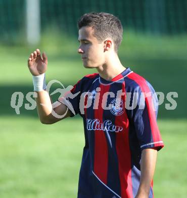 Fussball Unterliga Ost. SV Ludmannsdorf gegen Annabichler SV. Marco Koller (Ludmannsdorf). Ludmannsdorf, am 15.8.2010.
Foto: Kuess
---
pressefotos, pressefotografie, kuess, qs, qspictures, sport, bild, bilder, bilddatenbank