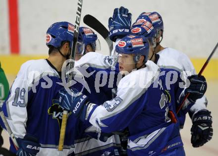 Eishockey. Testspiel. VSV gegen HDD Tilia Olimpija. Torjubel (VSV).
Bled, 19.8.2010.
Foto: Kuess
---
pressefotos, pressefotografie, kuess, qs, qspictures, sport, bild, bilder, bilddatenbank