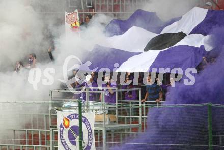 Fussball. Regionalliga. SK Austria Klagenfurt gegen Union St. Florian . Fans (Klagenfurt). Klagenfurt, 6.8.2010. 
Foto: Kuess

---
pressefotos, pressefotografie, kuess, qs, qspictures, sport, bild, bilder, bilddatenbank