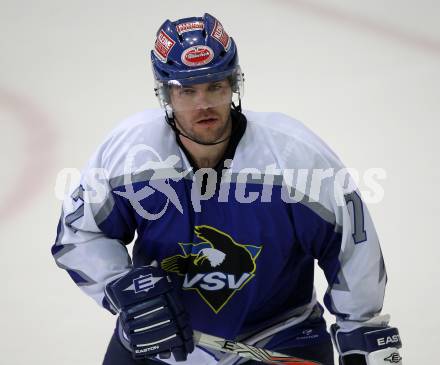 Eishockey. Testspiel. VSV gegen HDD Tilia Olimpija. Kevin Mitchell (VSV).
Bled, 19.8.2010.
Foto: Kuess
---
pressefotos, pressefotografie, kuess, qs, qspictures, sport, bild, bilder, bilddatenbank