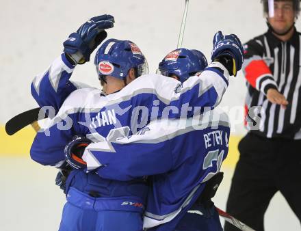 Eishockey. Testspiel. VSV gegen HDD Tilia Olimpija. Torjubel (VSV).
Bled, 19.8.2010.
Foto: Kuess
---
pressefotos, pressefotografie, kuess, qs, qspictures, sport, bild, bilder, bilddatenbank