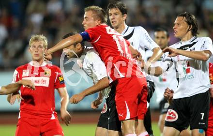 Fussball 1. Liga. RZ Pellets WAC/St. Andrae gegen Trenkwalder Admira. Marco Reich, Christian Falk, Dario Baldauf, (WAC),  Christopher Dibon (Admira). Wolfsberg, 20.8.2010.
Foto: Kuess

---
pressefotos, pressefotografie, kuess, qs, qspictures, sport, bild, bilder, bilddatenbank