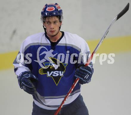 Eishockey. Testspiel. VSV gegen HDD Tilia Olimpija. Michael Raffl (VSV).
Bled, 19.8.2010.
Foto: Kuess
---
pressefotos, pressefotografie, kuess, qs, qspictures, sport, bild, bilder, bilddatenbank