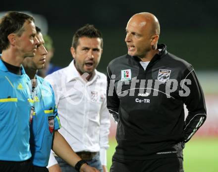 Fussball 1. Liga. RZ Pellets WAC/St. Andrae gegen Trenkwalder Admira. Trainer nenad Bjelica, Co-Trainer Slobodan Grubor, Schiedsrichter (WAC). Wolfsberg, 20.8.2010.
Foto: Kuess

---
pressefotos, pressefotografie, kuess, qs, qspictures, sport, bild, bilder, bilddatenbank