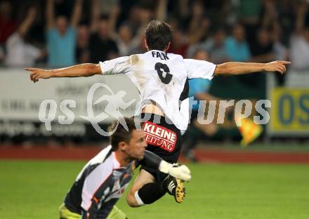 Fussball 1. Liga. RZ Pellets WAC/St. Andrae gegen Trenkwalder Admira. Torjubel Christian Falk,  (WAC). Wolfsberg, 20.8.2010.
Foto: Kuess

---
pressefotos, pressefotografie, kuess, qs, qspictures, sport, bild, bilder, bilddatenbank