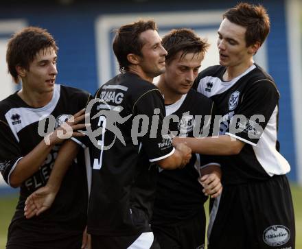 Fussball. Kaerntner Liga. SK Treibach gegen SV Spittal/Drau. Torjubel (Spittal). Treibach am 20.8.2010
Foto: Kuess
---
pressefotos, pressefotografie, kuess, qs, qspictures, sport, bild, bilder, bilddatenbank