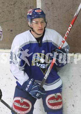 Eishockey. Testspiel. VSV gegen HDD Tilia Olimpija. Patrick Platzer (VSV).
Bled, 19.8.2010.
Foto: Kuess
---
pressefotos, pressefotografie, kuess, qs, qspictures, sport, bild, bilder, bilddatenbank