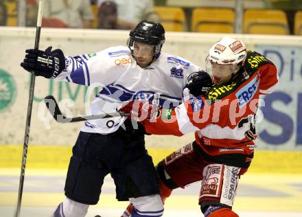 Eishockey Testspiel. EC KAC gegen Kassel Huskies.  Tyler Spurgeon, (KAC), Hugo Boisvert (Kassel Huskies). Klagenfurt, am 22.8.2010.
Foto: Kuess 

---
pressefotos, pressefotografie, kuess, qs, qspictures, sport, bild, bilder, bilddatenbank