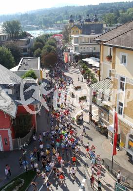 Kaernten laeuft. Halbmarathon von Velden nach Klagenfurt. Start in Velden. Velden, am 22.8.2010.
Foto: Kuess
---
pressefotos, pressefotografie, kuess, qs, qspictures, sport, bild, bilder, bilddatenbank