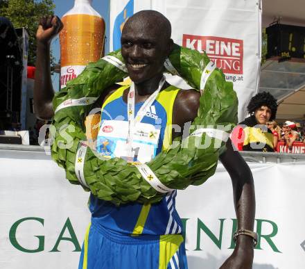 Kaernten laeuft. Halbmarathon von Velden nach Klagenfurt. Sieger Philemon Kisang (KEN). Velden, am 22.8.2010.
Foto: Kuess
---
pressefotos, pressefotografie, kuess, qs, qspictures, sport, bild, bilder, bilddatenbank