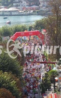 Kaernten laeuft. Halbmarathon von Velden nach Klagenfurt. Start in Velden. Velden, am 22.8.2010.
Foto: Kuess
---
pressefotos, pressefotografie, kuess, qs, qspictures, sport, bild, bilder, bilddatenbank