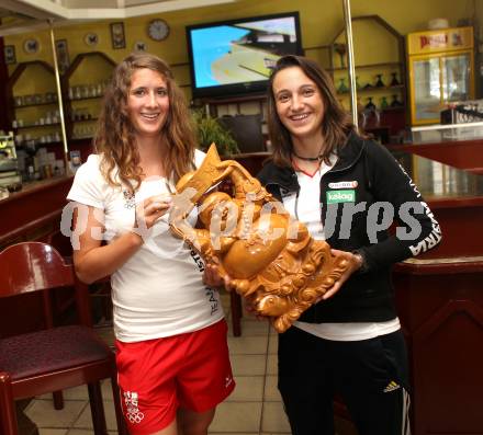 Segeln. Lara Vadlau, Jana Hausberger. Klagenfurt, 10.8.2010.
Foto: Kuess
---
pressefotos, pressefotografie, kuess, qs, qspictures, sport, bild, bilder, bilddatenbank