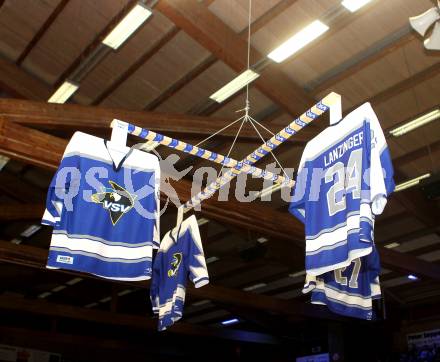 Eishockey. Testspiel. VSV gegen TWI HC Innsbruck. Villach, 24.8.2010.
Foto: Kuess


---
pressefotos, pressefotografie, kuess, qs, qspictures, sport, bild, bilder, bilddatenbank