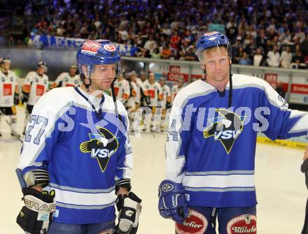 Eishockey. VSV.  Wolfgang Kromp, Guenther Lanzinger. Villach, 24.8.2010.
Foto: Kuess


---
pressefotos, pressefotografie, kuess, qs, qspictures, sport, bild, bilder, bilddatenbank