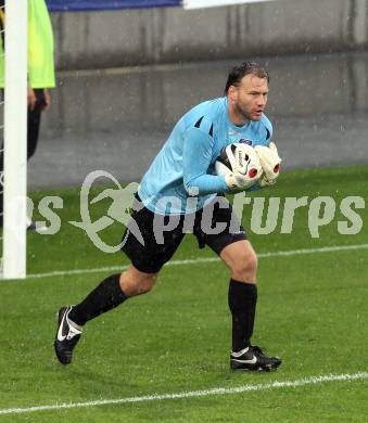 Fussball. Regionalliga. SK Austria Klagenfurt gegen Union St. Florian . Alexander Schenk (Klagenfurt). Klagenfurt, 6.8.2010. 
Foto: Kuess

---
pressefotos, pressefotografie, kuess, qs, qspictures, sport, bild, bilder, bilddatenbank